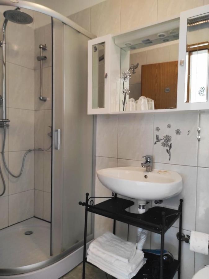 Apartments 4M Кострена Екстериор снимка