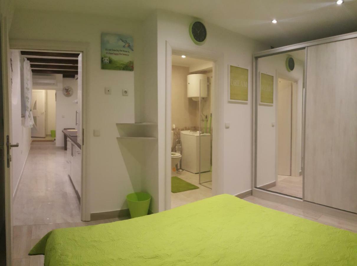 Apartments 4M Кострена Екстериор снимка